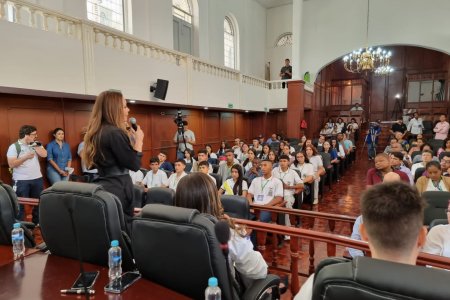 El Valle del Cauca posesionó a sus primeros contralores estudiantiles