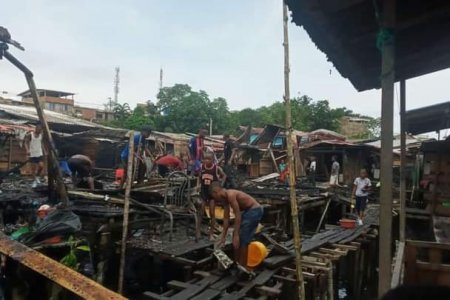 8 viviendas resultaron afectadas en incendio en el barrio El Porvenir en Buenaventura
