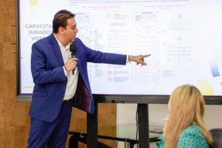 El Registrador Nacional presentó el nuevo formulario E-14 para las elecciones territoriales 2023