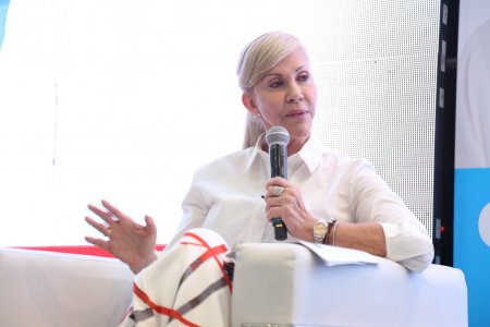Misión de la OEA visitó a Dilian para indagar sobre violencia política en su contra