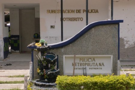 Ya se entregaron los primeros bonos de arriendo a familias afectadas por carro bomba en Jamundí