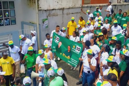 La ola verde se tomó las calles de la comuna 10 de Buenaventura: un imparable avance hacia la victoria
