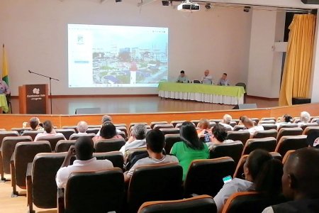 La Administración Distrital de Buenaventura presentó a la comunidad Herramienta de Planificación Cartográfica