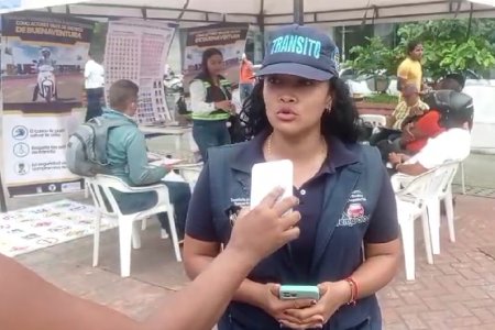 Avanza campa&ntilde;a de sensibilización a motociclistas como actores viales en Buenaventura