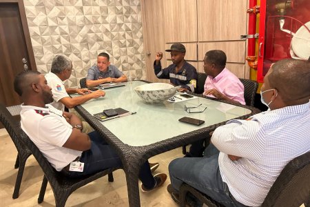 Habilitan luminarias en el barrio El Futuro de Buenaventura
