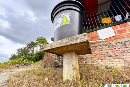 El EPA Buenaventura entregó 40 sistemas de captación de aguas lluvias en tres barrios