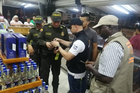 Aguardientes Antioque&ntilde;o, Amarillo y Caucano no tienen permiso de distribución en el Valle del Cauca