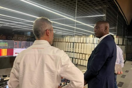 El Director de Planeación de la Alcaldía Distrital se reunió con directivo de Celsia para potenciar servicio de alumbrado público en Buenaventura