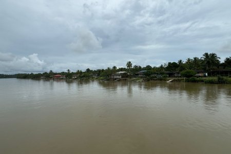 La Fuerza Pública mantiene sus dispositivos de seguridad sobre el río San Juan, zona rural de Buenaventura y del departamento del Chocó
