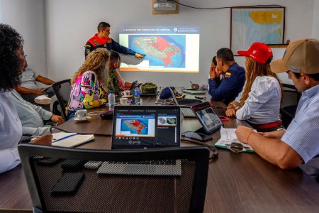 Autoridades de Gestión del Riesgo y la Dimar analizan posibles emergencias en Buenaventura para tomar medidas de atención y prevención