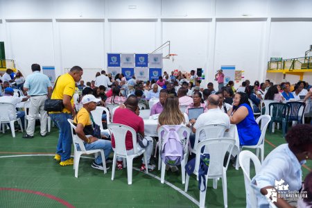 Se realizaron mesas preparatorias para Conversatorio con la gobernadora del Valle, Dilian Francisca Toro