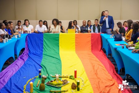 Fue socializada la política pública de la comunidad LGBTIQ de Buenaventura, y la Alcaldesa instaló la mesa del sector