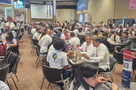 Empresarios de Buenaventura presentes en la Macrorrueda 100, el evento de promoción comercial más importante del país