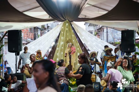 La Dirección Técnica de Cultura apoya las Fiestas de la Virgen del Carmen en La Playita y otras JAC de Buenaventura