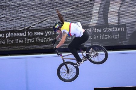 Con cuarto liugar de Queen Saray en los Olímpicos, Gobernadora del Valle se compromete con pista de BMX en Buga