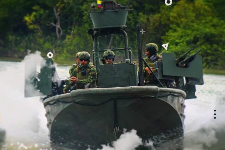 La Armada de Colombia abre convocatoria para que jóvenes de Buenaventura puedan unirse a sus filas