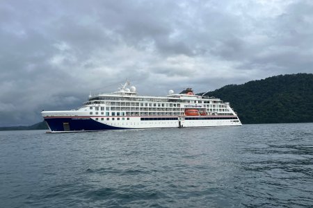 El crucero &lsquo;Hanseatic Inspiration&rsquo; arribó al Chocó con cerca de 200 turistas internacionales