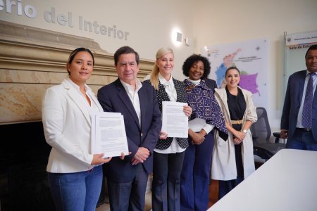 Buenaventura y Jamundí tendrán 270 cámaras de seguridad: Gobernadora del Valle firmó convenio con Mininterior