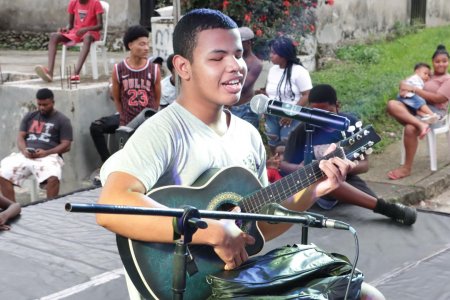 La Retreta Cultural por la Paz llegó al barrio Alfonso López Michelsen en Buenaventura