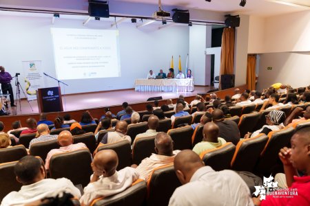 En Audiencia Pública del Agua en Buenaventura, se presentaron diferentes propuestas para mejorar la prestación del servicio