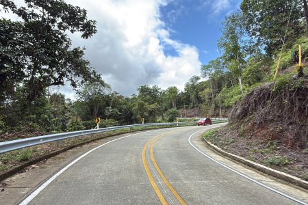 La Gobernación avanza en la pavimentación de la carretera Simón Bolívar en Buenaventura