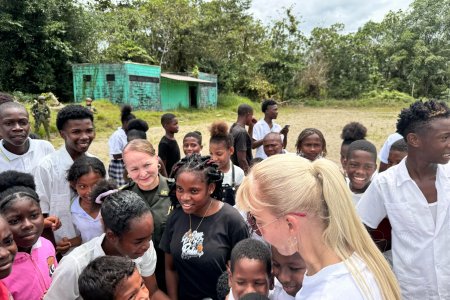 La Gobernadora del Valle pide desminado humanitario en el Bajo Calima
