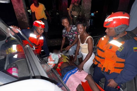 Armada de Colombia evacúa a menor de edad por emergencia médica en Bazán La Bocana, Buenaventura