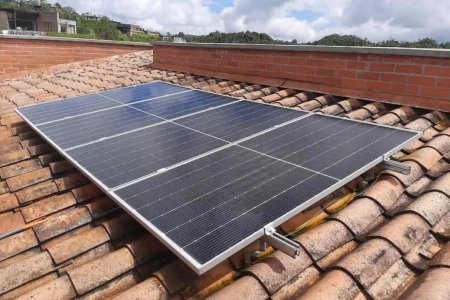 Siete escuelas de la zona rural de Buenaventura recibirán paneles solares para mejorar el suministro eléctrico