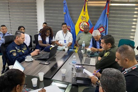 Recompensa de 50 millones de pesos y refuerzo de seguridad tras atentado en Buenaventura