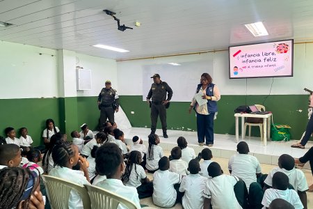 En Buenaventura se refuerza el compromiso contra el trabajo y maltrato infantil desde las aulas