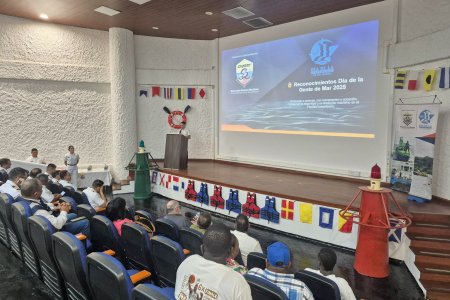 La Dimar rindió homenaje a representantes del gremio marítimo en el Pacífico colombiano