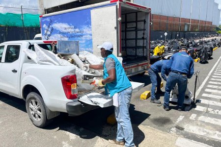 Buenaventura recolecta 7 toneladas de residuos tecnológicos en Reciclatón de RAEE