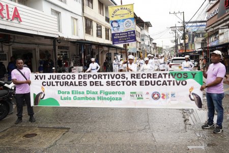 Docentes y administrativos dieron inicio a los XVI Juegos Deportivos, Recreativos y Culturales del sector educativo en Buenaventura