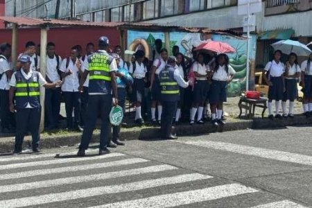Buenaventura fortalece la educación vial con la formación de más de 600 estudiantes en movilidad segura