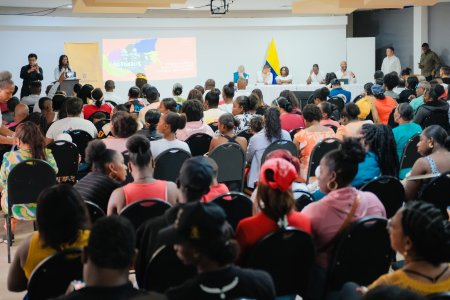 La vicepresidente Francia Márquez Mina presentó en Tumaco la política que redefine el futuro del Pacífico colombiano
