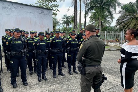 Buenaventura refuerza la seguridad en la temporada decembrina 2025 con 40 nuevos policías