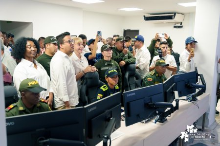 Autoridades ponen en funcionamiento sistema de 200 cámaras para reforzar la seguridad en Buenaventura