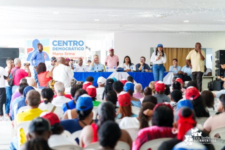 Mal tiempo impidió visita de Álvaro Uribe y Paloma Valencia del Centro Democrático a Buenaventura