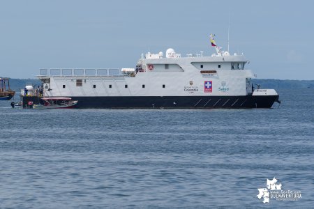 El Gobierno nacional entregó en Buenaventura el buque hospital Benkos Biohó para atender comunidades del litoral Pacífico colombiano