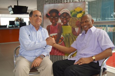 Alcaldes de Buenaventura y Cali se reunieron en la ciudad con miembros de sus gabinetes
