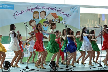 Visita el stand de Aldeas Infantiles SOS en la Feria del Hogar y apoya a los niños colombianos