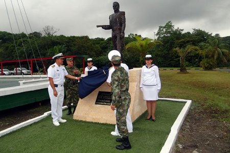 Armada Nacional conmemoró los 191 años de su creación