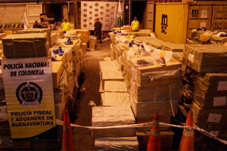 Tres mil millones de pesos en mercancía de contrabando aprehende la DIAN en Buenaventura