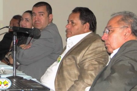 Reclaman a Invías por descuido de la “Cabal Pombo” y piden a Mintransporte que la carretera “Simón Bolívar” vuelva a red nacional