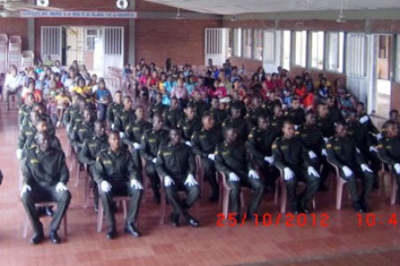 Policía realizó ceremonia de graduación de Auxiliares Bachilleres
