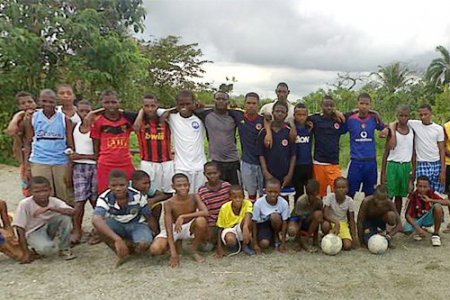 La Escuela de formación Deportiva Águilas FC necesita de tu ayuda