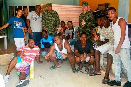 Armada Nacional fortalece lazos de cooperación en Buenaventura