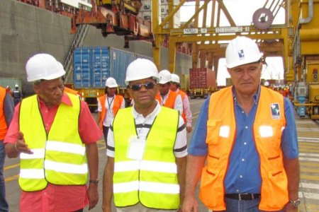"Debemos trabajar mancomunadamente por Buenaventura": dice alcalde Bartolo Valencia al Gerente de la SPRBUN