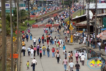 Estos son los compromisos pactados con la comunidad de la Comuna 5 que bloqueó la vía por irregularidades en prestación del servicio de agua