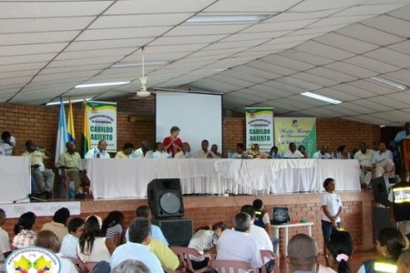 Se cumplió el Cabildo Abierto con poca asistencia